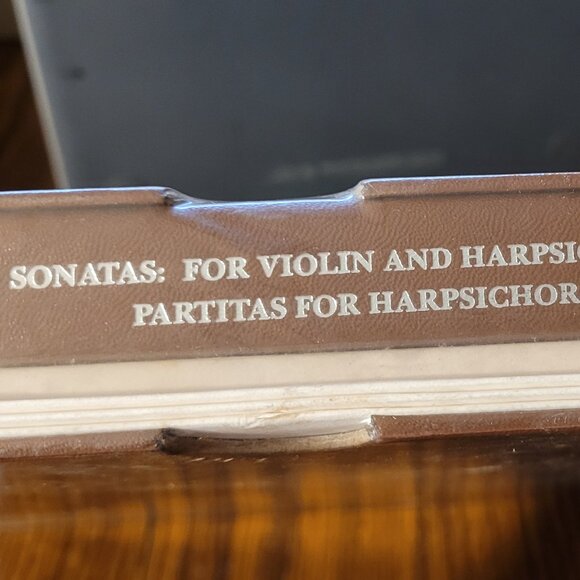 SEALED Smithsonian - Johann S Bach Classical Baroque Box Set, Cassettes & Books - Picture 3 of 9